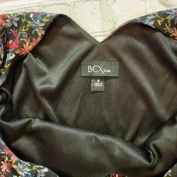 BCX dress black ruffled metallic sheer lined - Picture 4 of 7